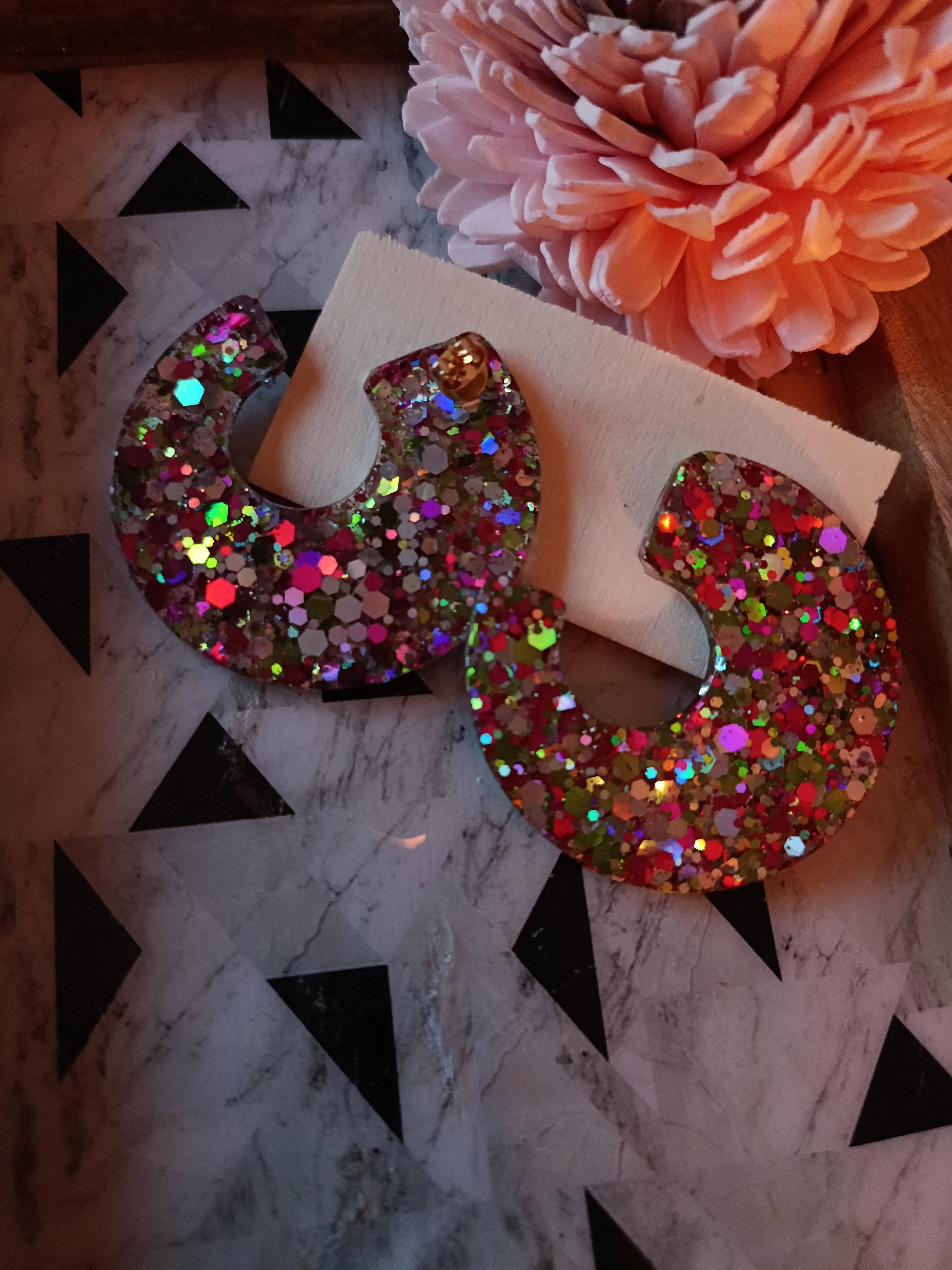 Boucles d'oreilles Créoles Épaisses — Paillettes Multicolores Festives