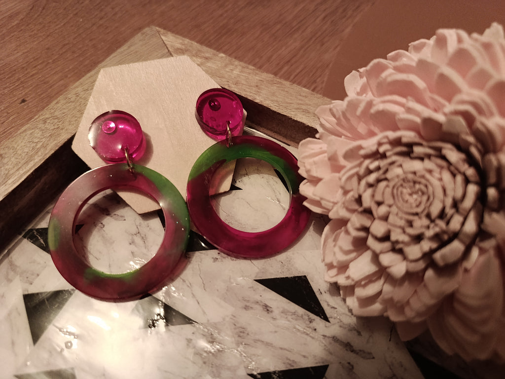 Boucles d'oreilles Créoles Bohème Bordeaux – Pièce unique artisanale