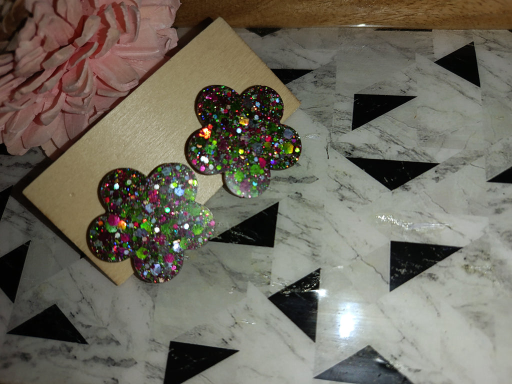 Boucles d'oreilles Puces Fleur 5 Pétales — Paillettes Multicolores
