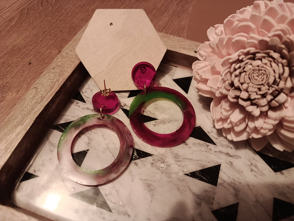 Boucles d'oreilles Créoles Bohème Bordeaux – Pièce unique artisanale