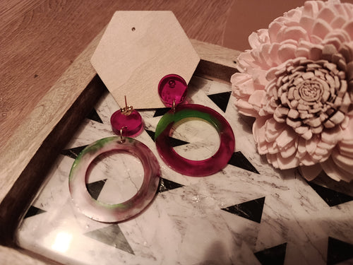 Boucles d'oreilles Créoles Bohème Bordeaux – Pièce unique artisanale