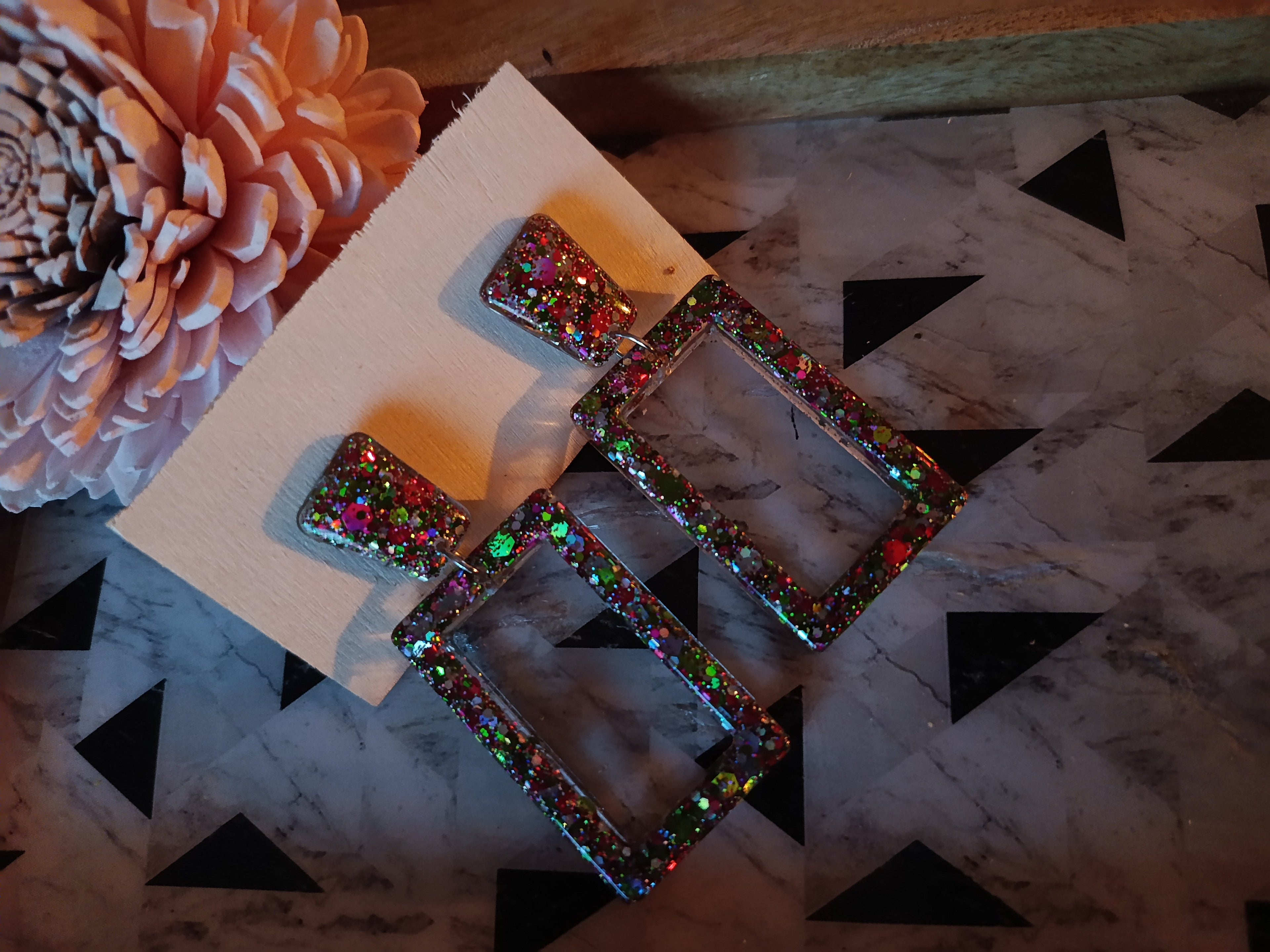 Boucles d'oreilles Pendantes Carré & Cadre Rectangle — Paillettes Multicolores